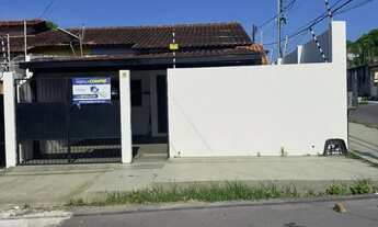 Imagem 2: Vendo excelente casa em via pública, de 50m² no bairro Parque 10