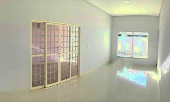 Imagem 2: Casa com Piscina na Região Central