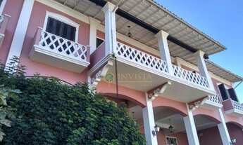 Imagem: Casa com Estilo Colonial no Morro da Cruz