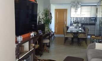 Imagem 3: 3 dormitórios, 1 suíte 2 vagas no Menino Deus,Modernizado, com churrasqueira e infra estru