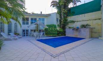 Imagem 3: Casa térrea com lazer privativo: piscina, sauna, varanda gourmet, quadra e academia!