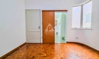 Imagem 6: Imóvel 2 Quartos, Suíte, Reformado a Venda no Coração do Leblon