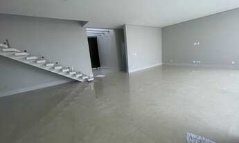 Imagem 4: Casa de Cinema. Piscina, Spa, Área Gourmet Estilo Aberta. Banheiro. Suítes c/ Closet e Hid