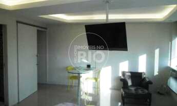 Imagem 2: Apartamento na Barra da Tijuca KM 1