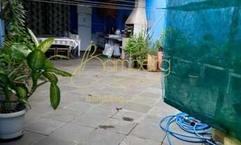 Imagem 5: Sobrado com amplo quintal