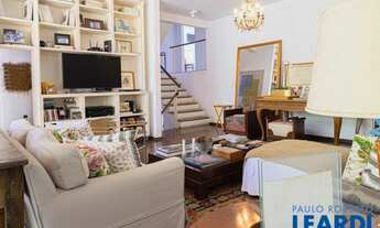 Imagem 2: SOBRADO - PERDIZES - SP