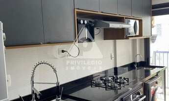 Imagem: QUARTO E SALA COM VAGA E VARANDA!