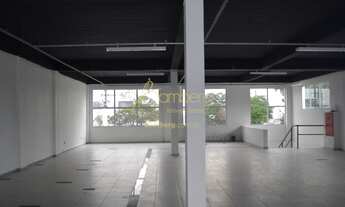 Imagem 6: Prédio na avenida Washington Luiz. Ponto extremamente comercial