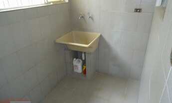 Imagem 4: 03 CASAS TÉRREAS E 01 SALÃO COMERCIAL