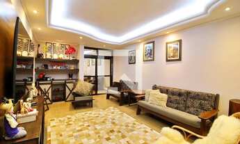 Imagem 2: Casa à Venda - Jardim Itapoan, 4 Quartos, 272 m2