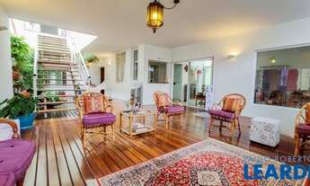 Imagem: SOBRADO - VILA MARIANA - SP