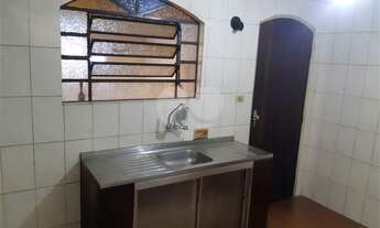 Imagem 2: Sobrado para venda possui 142 metros quadrados com 3 quartos