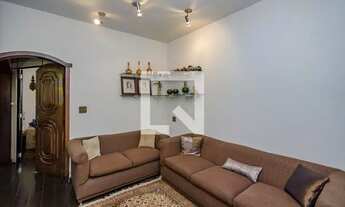 Imagem 2: Casa para Aluguel - Calafate, 4 Quartos, 270 m2