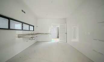 Imagem 7: Maravilhosa casa triplex com cinco quartos suítes na Barra da Tijuca!