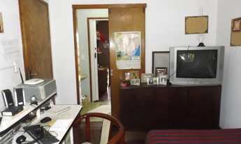 Imagem 4: Casa para Venda - 250m², 3 dormitórios, sendo 3 suites, 7 vagas - Medianeira