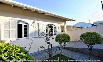 Imagem: Casa de 03 dormitórios com suíte no Bairro