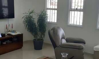 Imagem 4: Térrea para venda com 175 metros quadrados com 3 quartos em Centro - Jacareí - SP