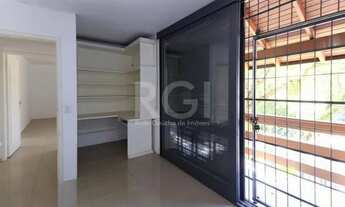 Imagem 6: Casa de 04 dormitórios , 05 vagas ,03 banheiros ,346m² privativos Cidade Baixa