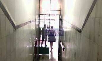 Imagem 2: Apartamento com 2 dormitórios à venda, 60 m² por R$ 250.000,00 - Centro - Niterói/RJ