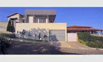 Imagem 2: Casa com linda vista, 3 quartos - Bairro Lundcea