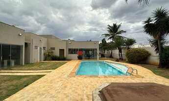 Imagem: Casa a venda em condomínio Buritis, em