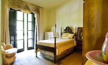 Imagem 5: Casa de 680m², com 5 dormitórios (4 Suítes), 4 banheiros e 4 vagas na região de Cidade Jar