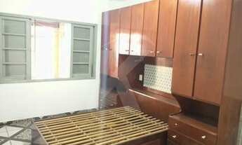 Imagem 3: Casa térrea com 2 quartos, sala, cozinha, banheiro, área de serviço e 3 vagas de garagem