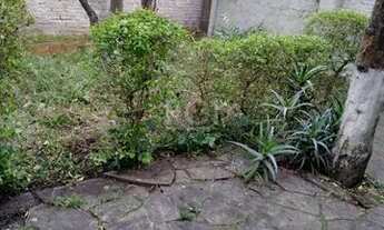 Imagem 7: Terreno medindo 6,60 x 25,50 no bairro Medianeira