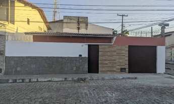 Imagem: Casa em Candelária próxima ao Fórum Miguel