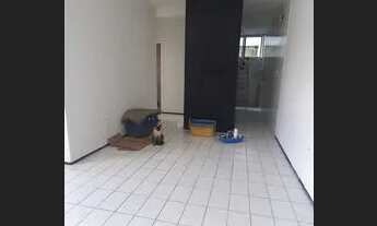 Imagem 7: Apartamento para aluguel possui 60 metros quadrados com 2 quartos em Messejana - Fortaleza