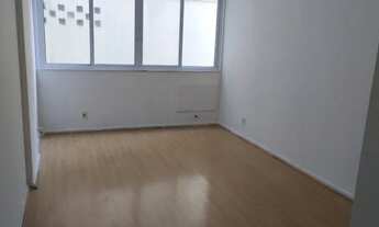 Imagem 7: Apartamento para aluguel e venda possui 48 metros quadrados com 2 quartos