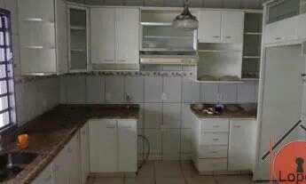 Imagem 5: Casa sobrado com 4 quartos - Bairro Jardim América em Goiânia