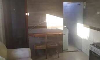 Imagem: Casa de 1 quarto com pátio compartilhado