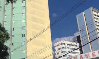 Imagem 3: Apartamento para aluguel tem 65 metros quadrados com 1 quarto em Centro - Curitiba - PR
