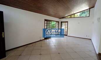 Imagem 5: Condomínio Vilarejo, MARAVILHOSA RESIDÊNCIA com bastante imponência, 04 dormitórios, sendo