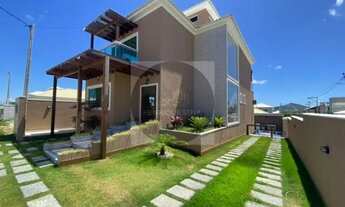 Imagem 6: Vendo casa com 4 suítes, piscina de alvenaria com prainha, planejados, finíssimo acabame