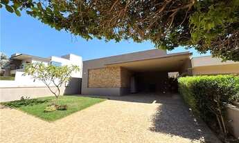 Imagem 3: Casa à venda no Condominio Figueira Branca com 3 dormitórios, 170 m² por R$ 990.000 - Recr