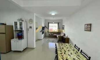 Imagem 2: Sobrado espetacular em condomínio fechado no bairro Santa Cândida