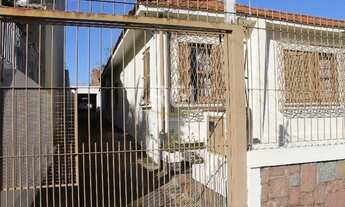 Imagem 2: Casa para Venda - 220m², 4 dormitórios, 9 vagas - Cristal