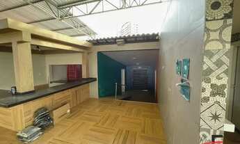 Imagem: Excelente Casa plana com 4 suítes, próxima