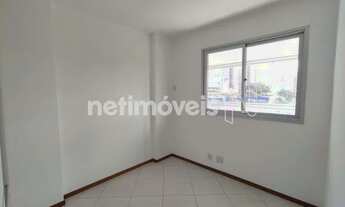 Imagem 3: Excelente apartamento 4 quartos sendo 1 suite com duas vagas soltas, sol da manhã, 1° quad