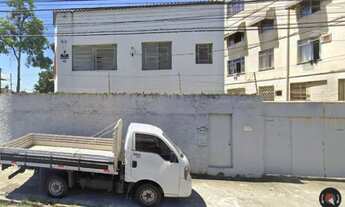 Imagem: Galpão Industrial com Pé Direito Alto