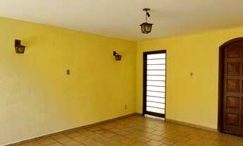 Imagem 2: Casa Sta Angelina 03 Dorm.(01 suite) c/ AE , Piscina + Lote c/ Piscina,Churrasqueira e Ed