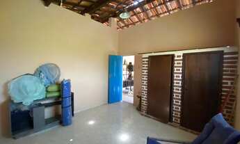 Imagem 3: CASA ACONCHEGANTE COM 3/4 PERTINHO DA PRAIA EM PORTO DOS SANTOS