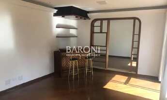 Imagem 2: Ótimo apartamento à venda no Campo Belo! Amplo, ensolarado, piso em madeira, 220m² úteis