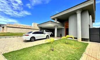 Imagem: Sobrado cinematográfico no condomínio