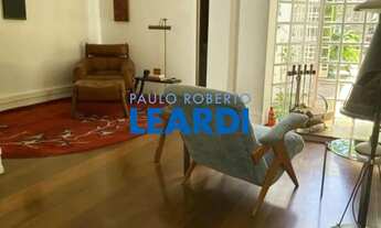 Imagem: SOBRADO - JARDIM PAULISTANO - SP