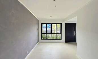 Imagem 7: Casa em Porto Alegre, no bairro Hípica, com 4 dormitório(s), à venda