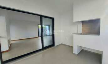 Imagem 2: Imóvel para venda possui 150 metros quadrados com 3 quartos em Campeche - Florianópolis