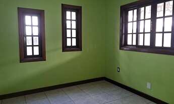 Imagem 2: F2539) Casa no Centro de Arsenal com 4 Quartos - Fator Imóveis